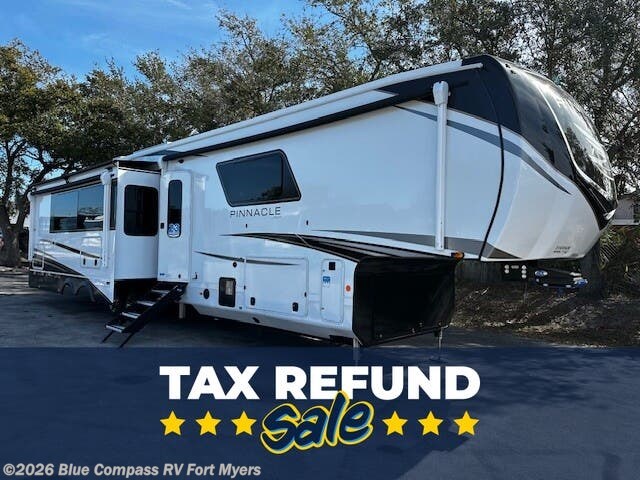 New 2025 Jayco Pinnacle 38FBRK available in Fort Myers, Florida