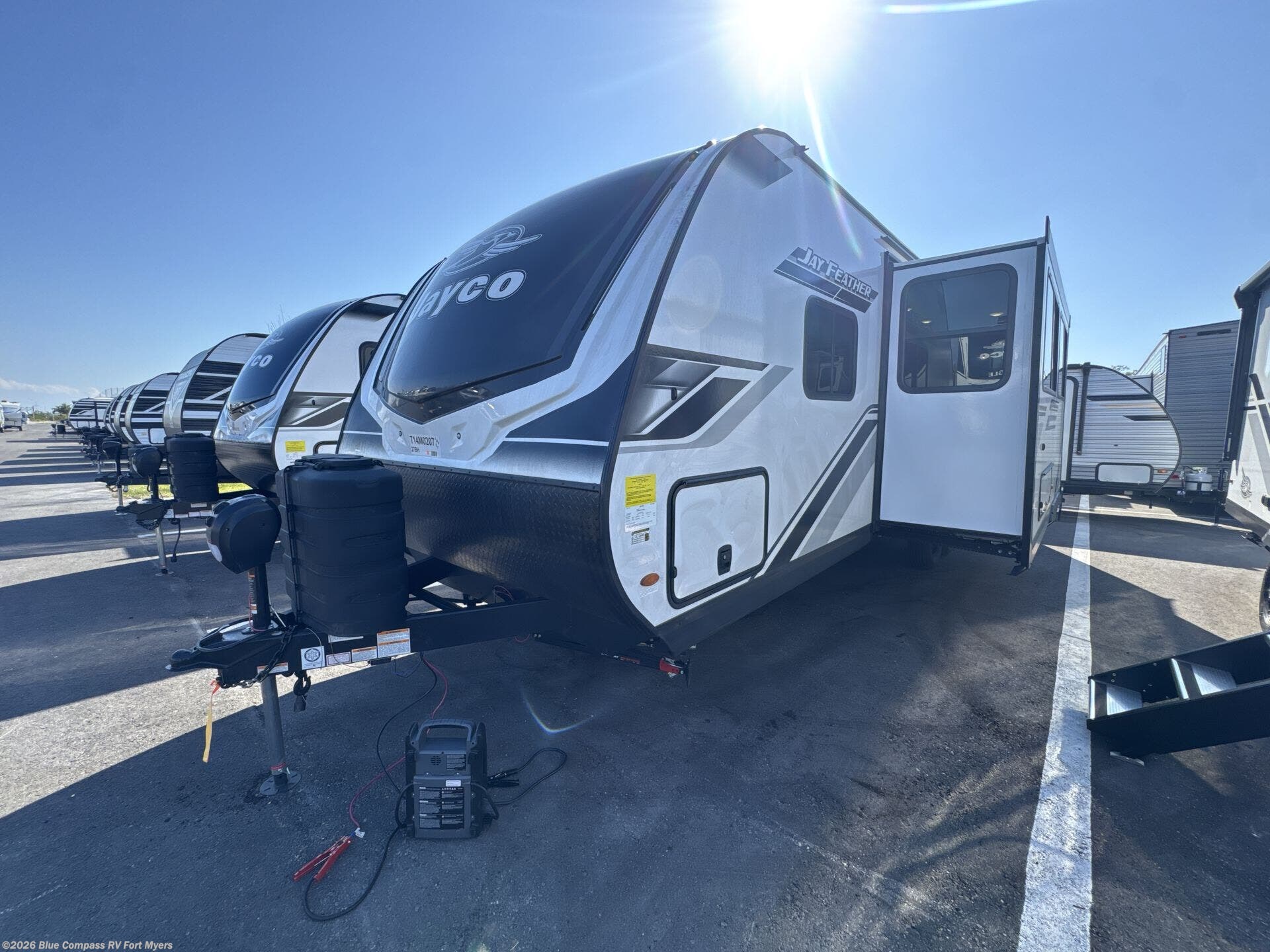 New 2026 Jayco Jay Feather 27BH available in Fort Myers, Florida