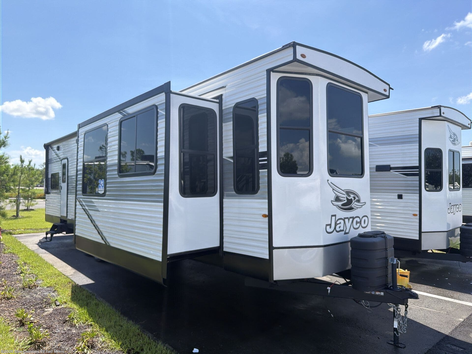 New 2026 Jayco Jay Flight Bungalow 401FLTS DS available in Fort Myers, Florida