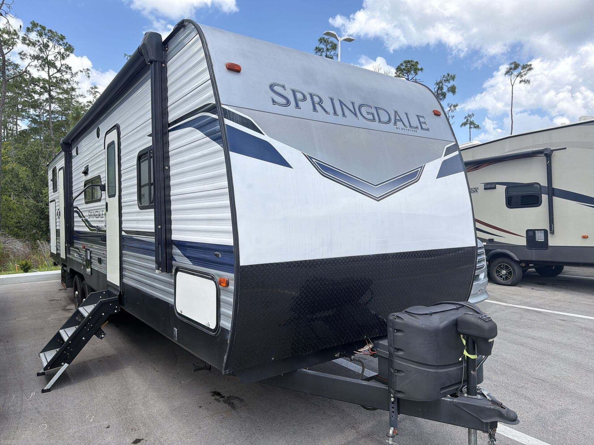 Used 2022 Keystone Springdale 303BH available in Fort Myers, Florida