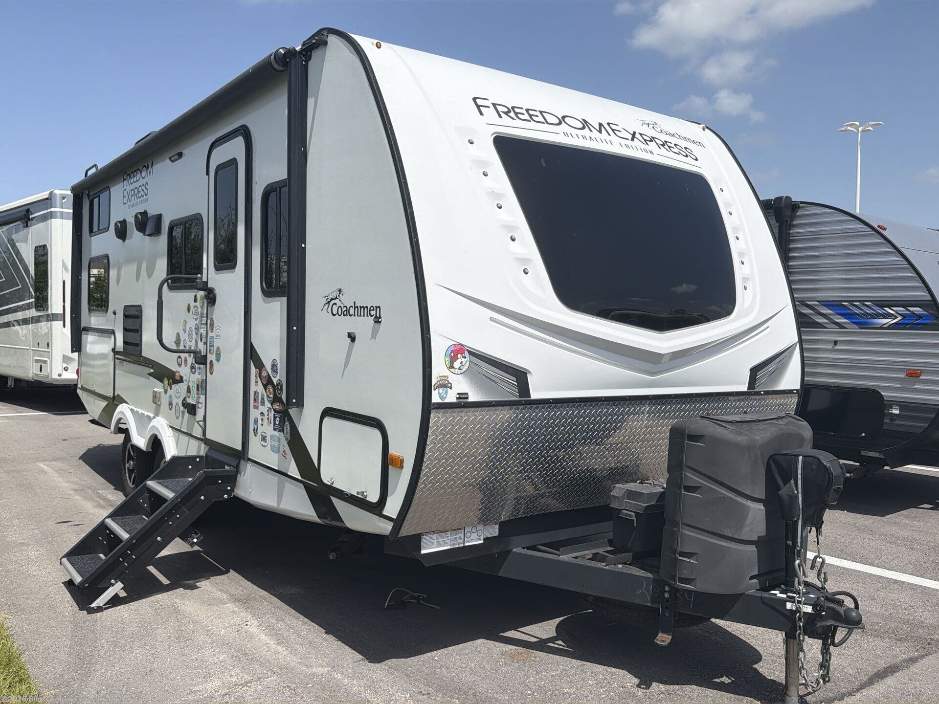 Used 2021 Coachmen Freedom Express Ultra Lite 238BHS available in Fort Myers, Florida
