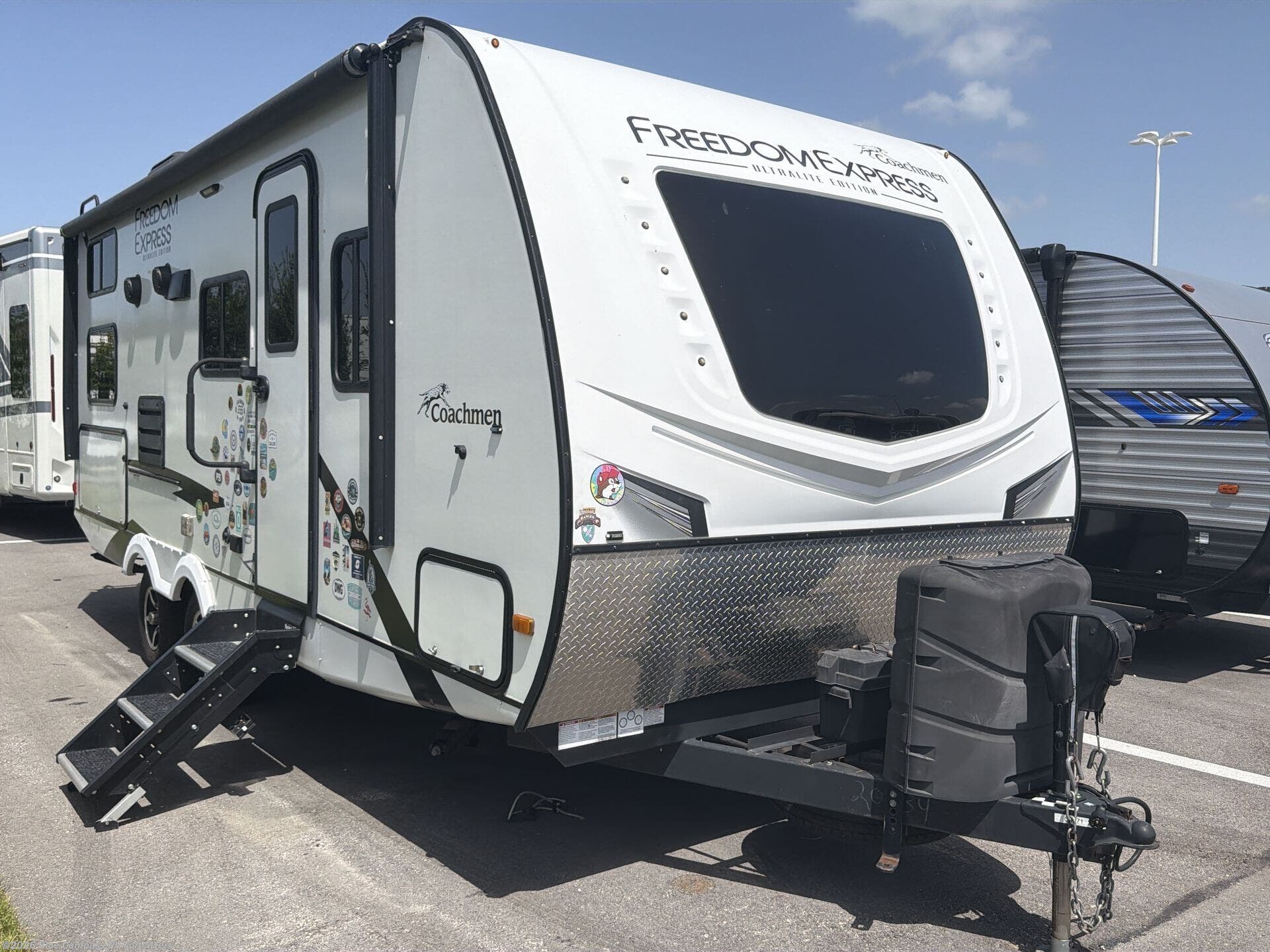 Used 2021 Coachmen Freedom Express Ultra Lite 238BHS available in Fort Myers, Florida