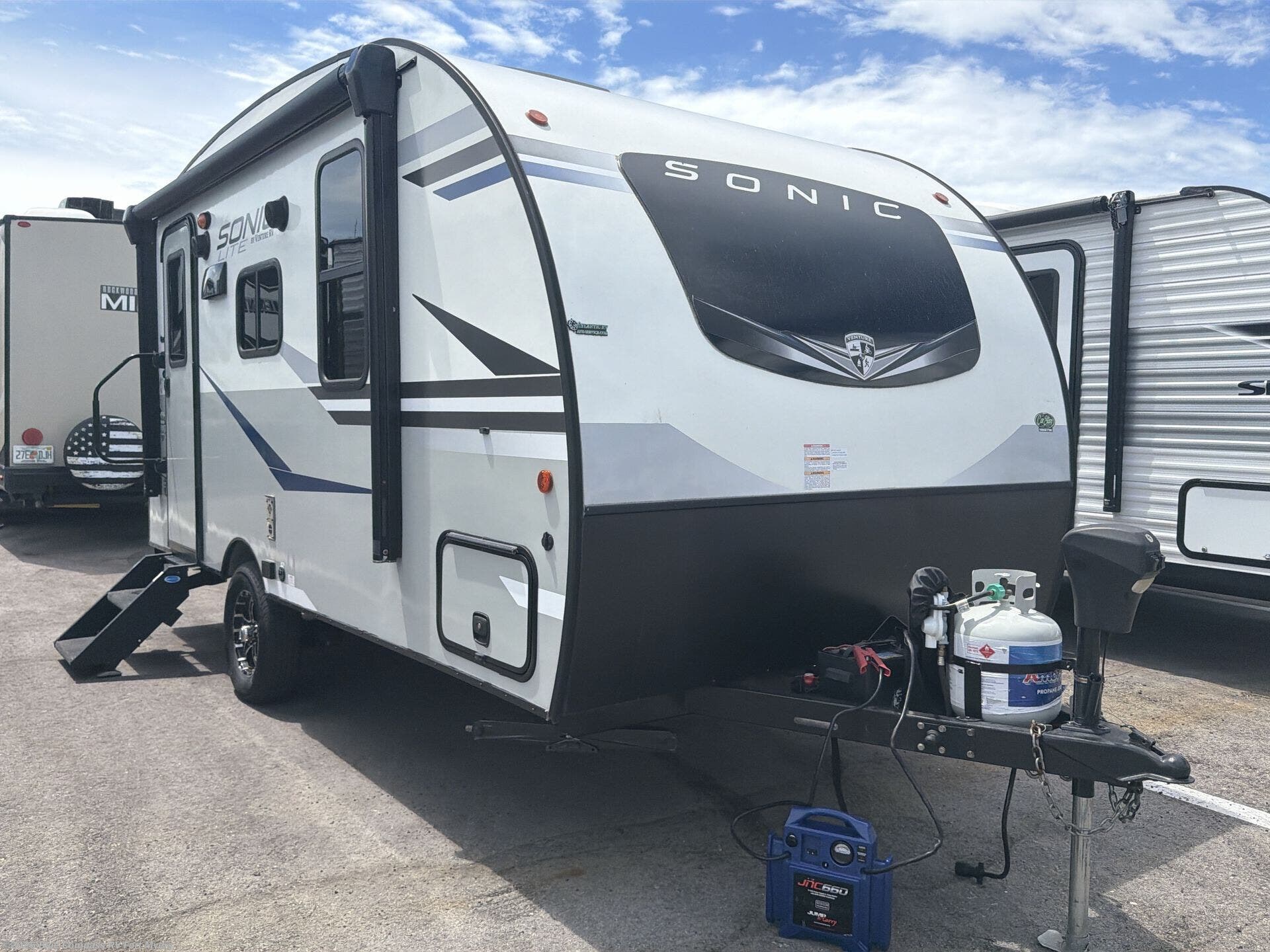 Used 2023 Venture RV Sonic Lite SL150VRK available in Fort Myers, Florida