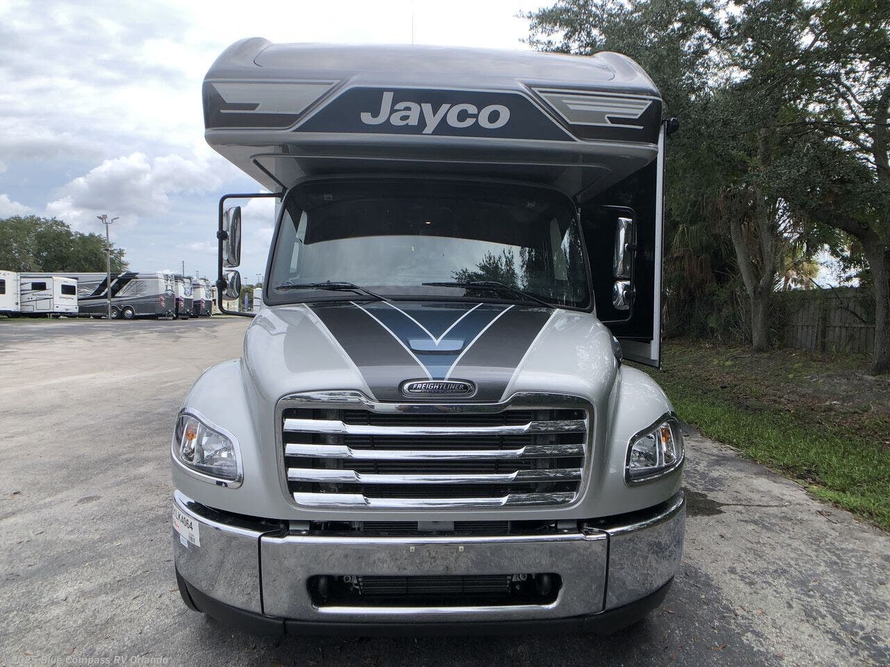 New 2025 Jayco Seneca 37K available in Casselberry, Florida