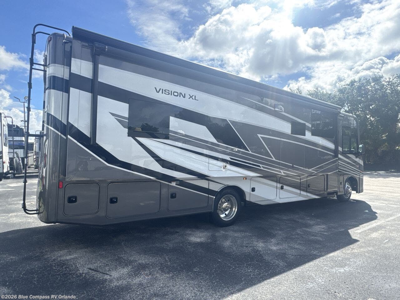 New 2026 Entegra Coach Vision XL 31UL available in Casselberry, Florida