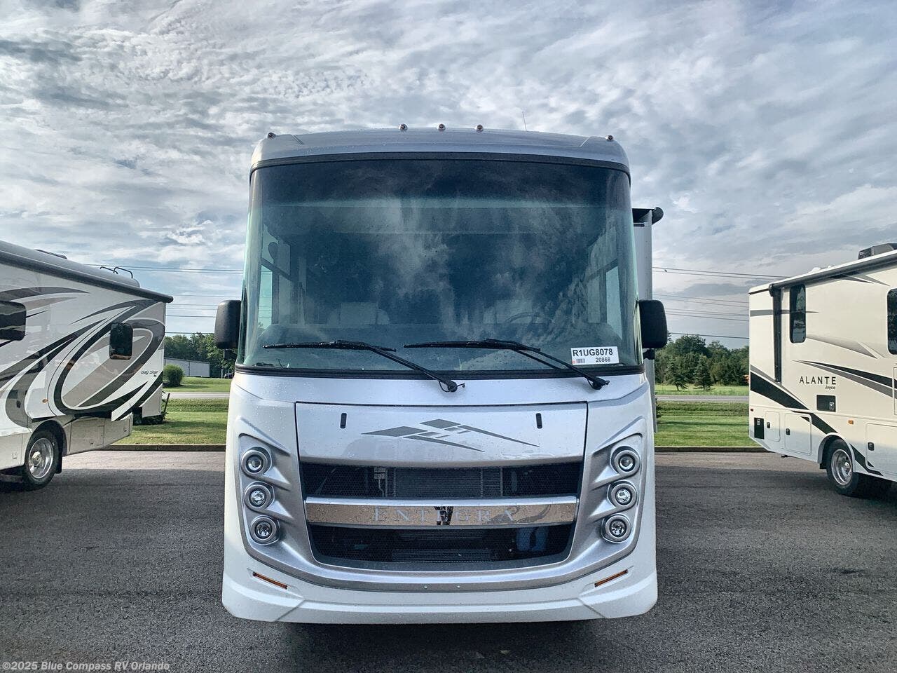 New 2026 Entegra Coach Vision XL 34G available in Casselberry, Florida