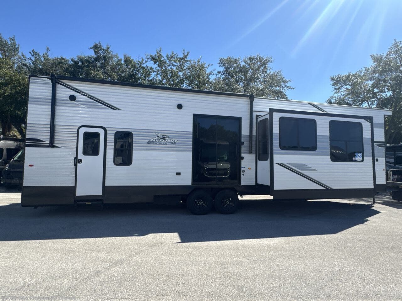 New 2026 Jayco Jay Flight Bungalow 404LOFT DS available in Casselberry, Florida