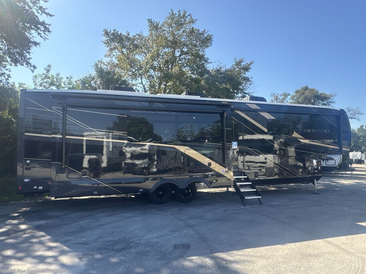 New 2026 Jayco Pinnacle 38FBRK available in Casselberry, Florida