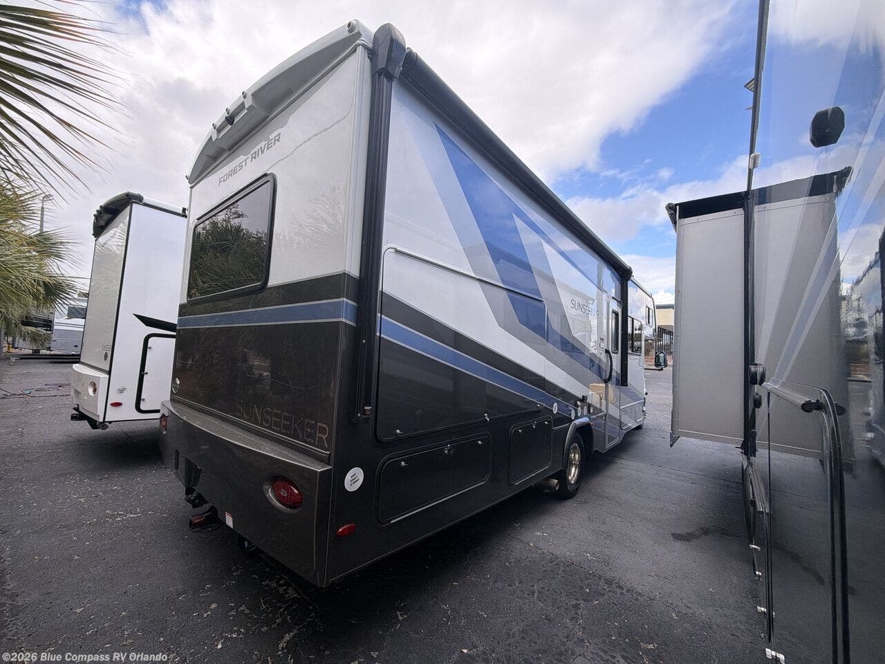 New 2026 Forest River Sunseeker 2860DS available in Casselberry, Florida