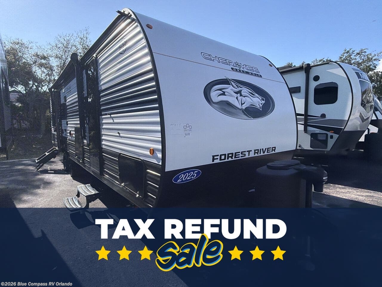 Used 2025 Forest River Cherokee Grey Wolf 27DBH available in Casselberry, Florida