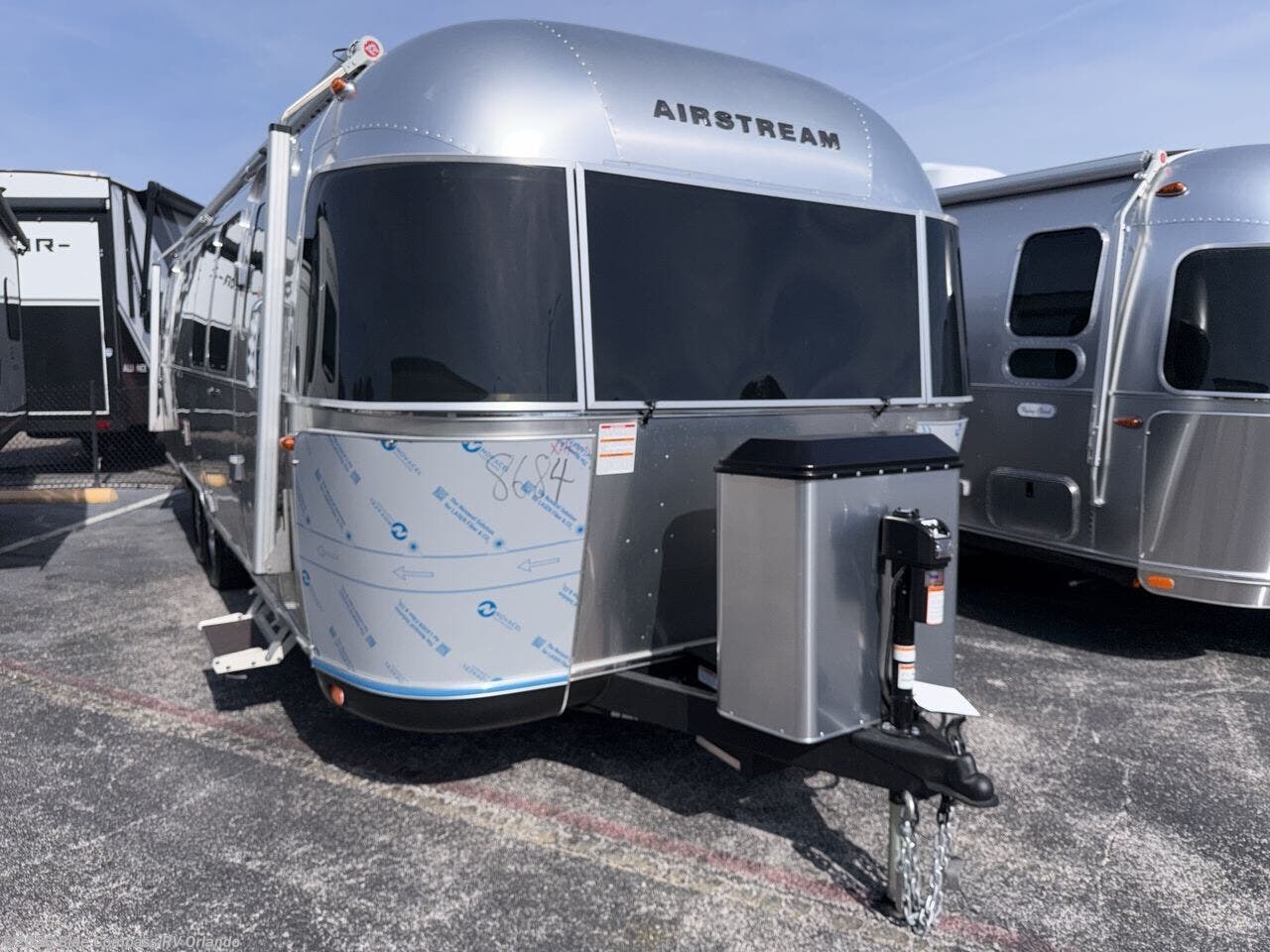New 2026 Airstream Classic 28RB available in Casselberry, Florida
