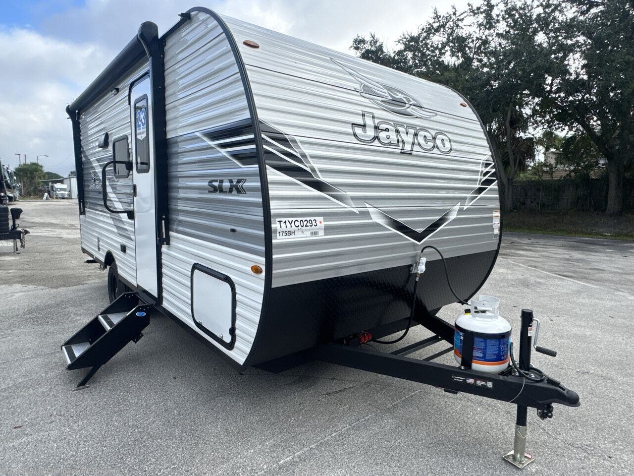 New 2026 Jayco Jay Flight SLX 175BH available in Casselberry, Florida