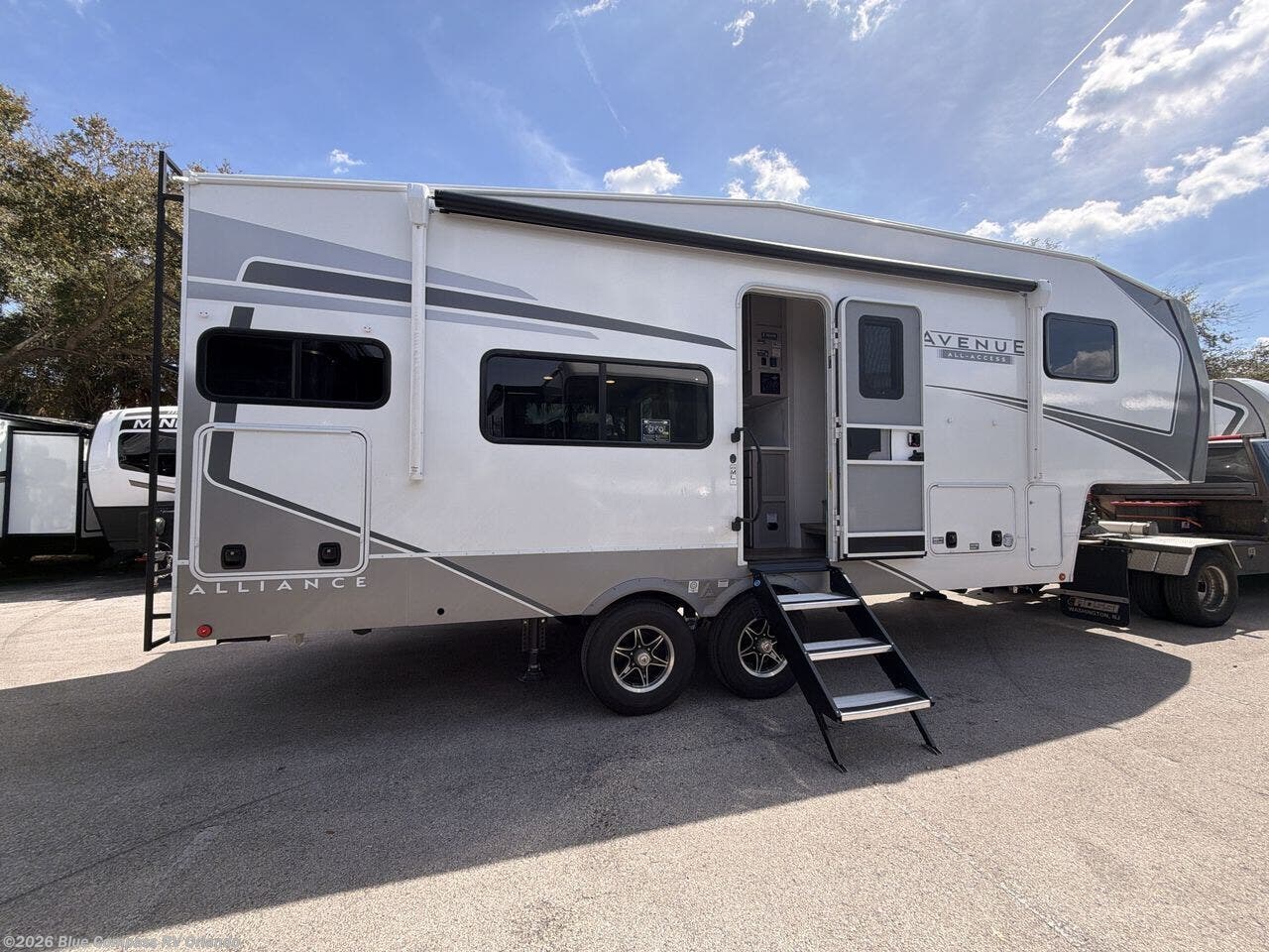 New 2026 Alliance RV Avenue All-Access 23ML available in Casselberry, Florida