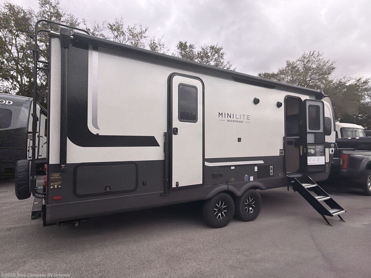 New 2026 Forest River Rockwood Mini Lite 2506FK available in Casselberry, Florida