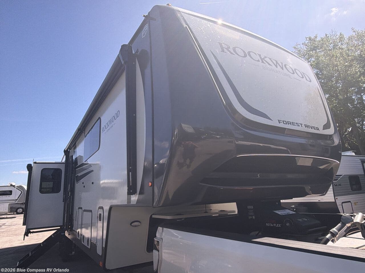 New 2026 Forest River Rockwood Signature 401SFB available in Casselberry, Florida