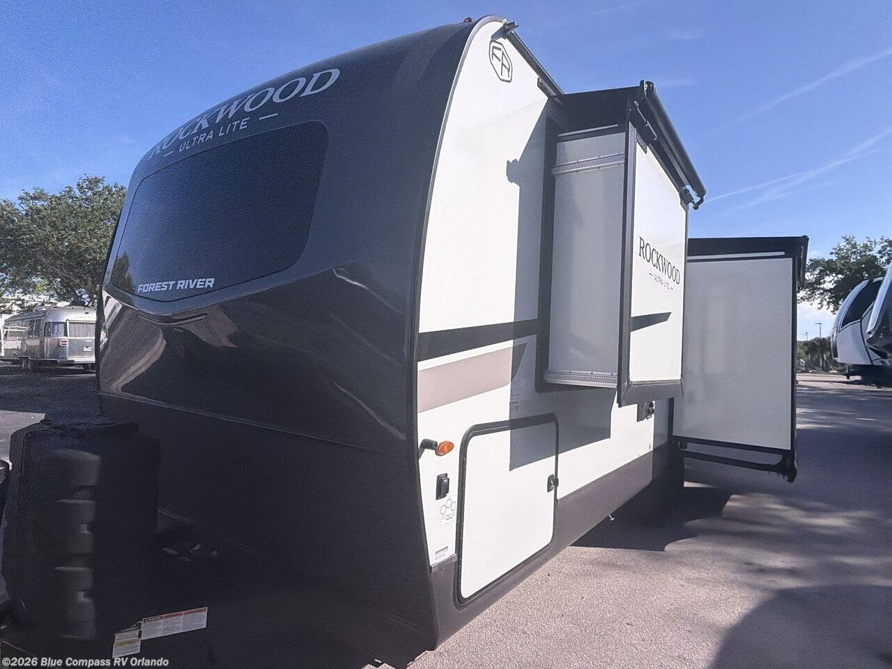 New 2026 Forest River Rockwood Ultra Lite 2618RD available in Casselberry, Florida