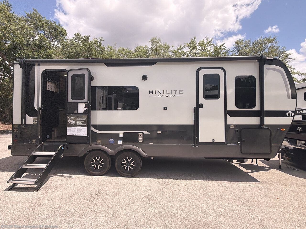 New 2026 Forest River Rockwood Mini Lite 2515S available in Casselberry, Florida