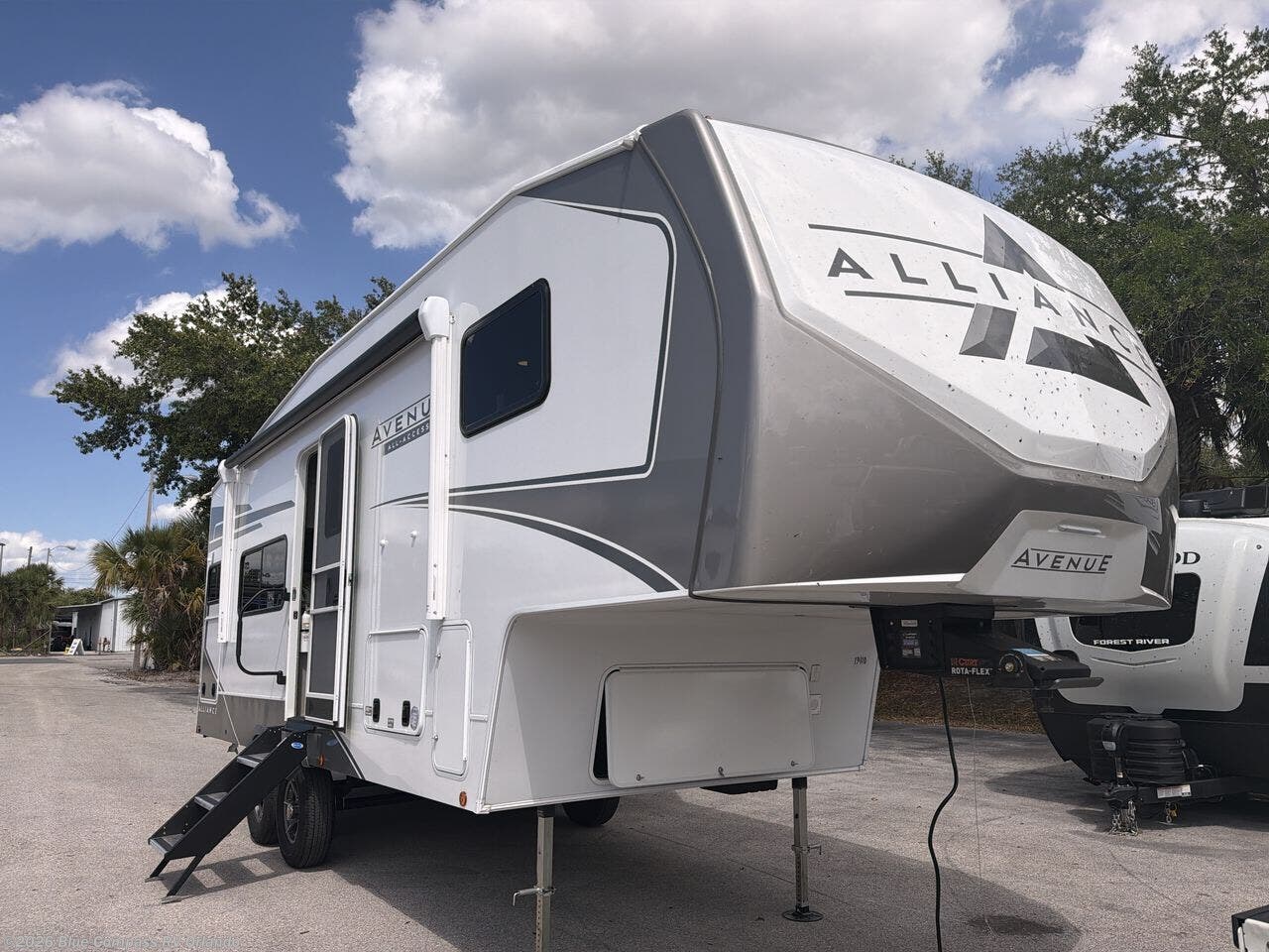 New 2026 Alliance RV Avenue All-Access 23ML available in Casselberry, Florida