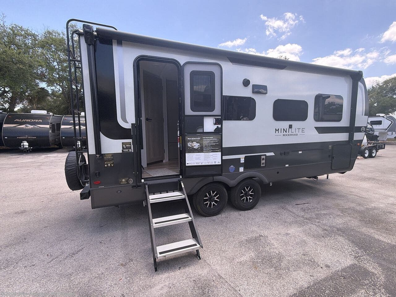 New 2026 Forest River Rockwood Mini Lite 2205S available in Casselberry, Florida