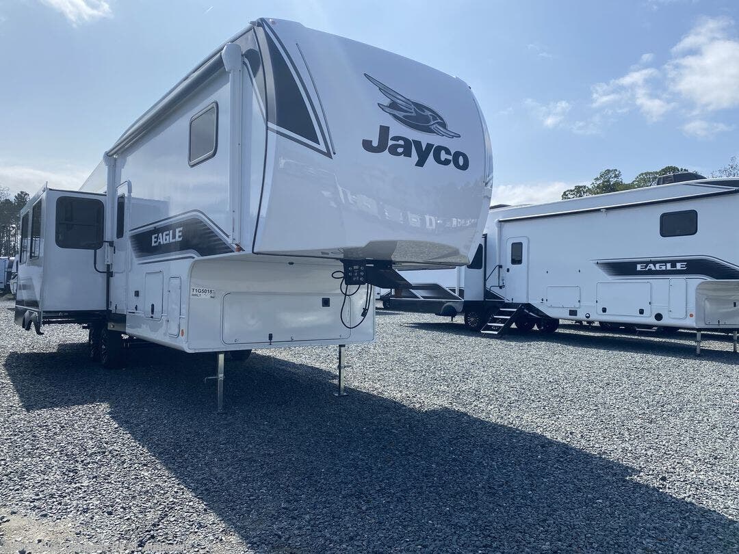 New 2026 Jayco Eagle SLE 30RLT available in St. Augustine, Florida