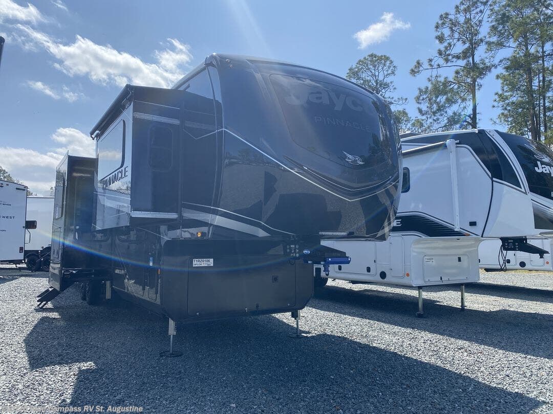 New 2026 Jayco Pinnacle 39FLOK available in St. Augustine, Florida