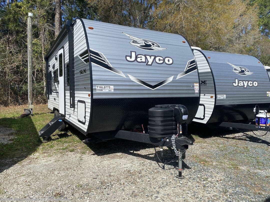 New 2026 Jayco Jay Flight SLX 210QB available in St. Augustine, Florida