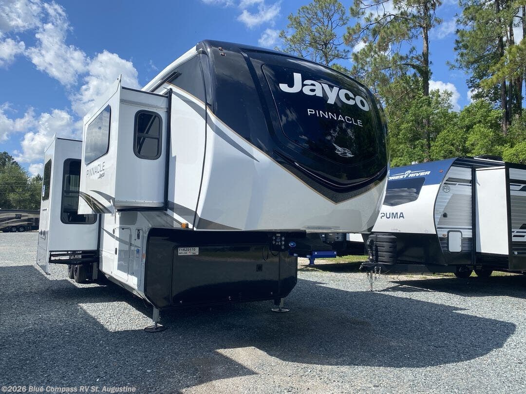 New 2026 Jayco Pinnacle 39FLOK available in St. Augustine, Florida