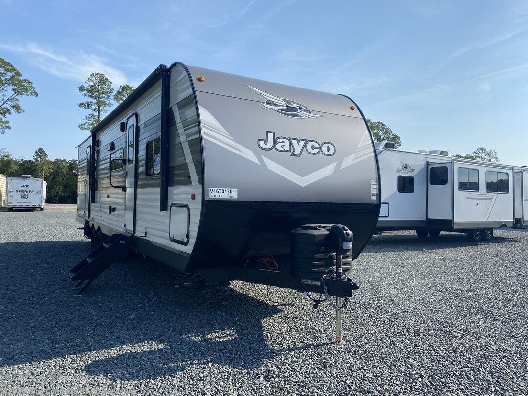 New 2027 Jayco Jay Flight 321BDS available in St. Augustine, Florida