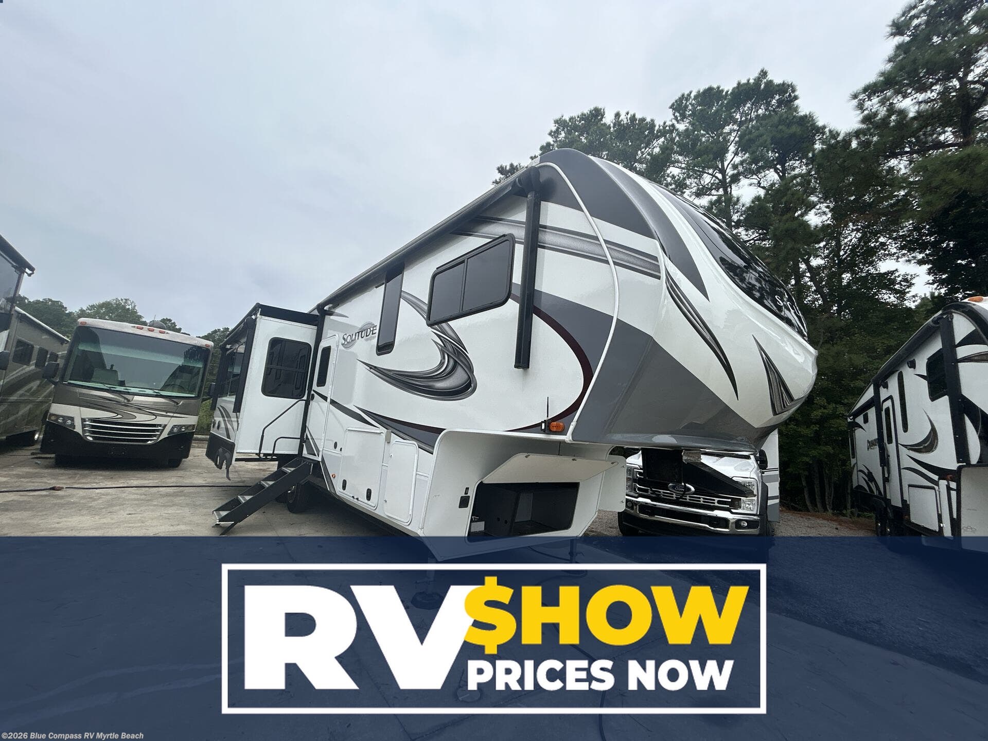 Used 2020 Grand Design Solitude 2930RL-R available in Myrtle Beach, South Carolina