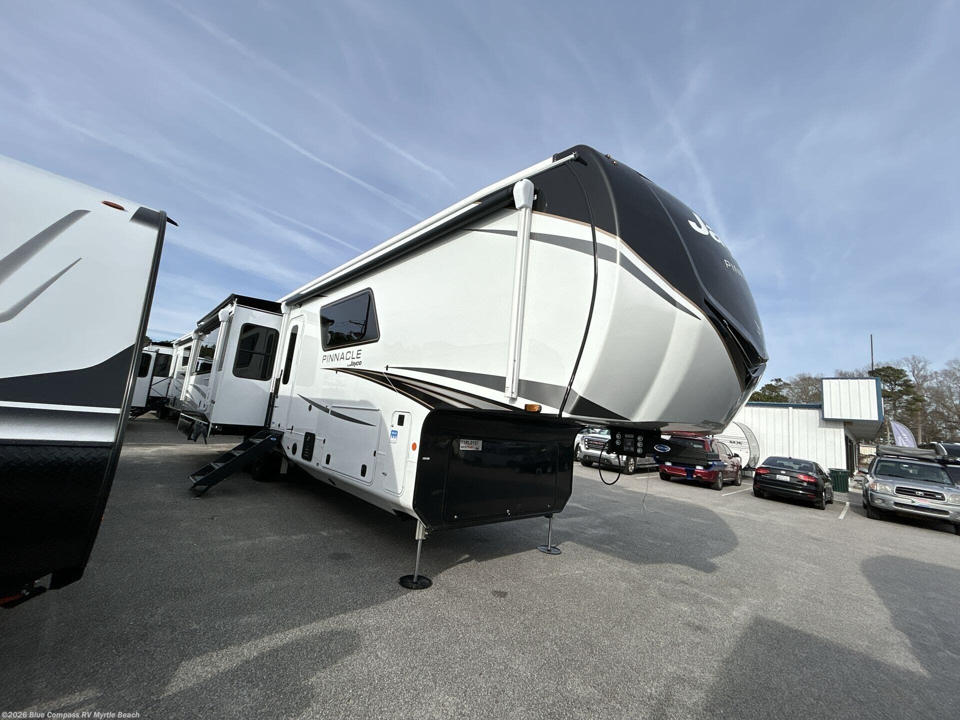 New 2026 Jayco Pinnacle 36FBTS available in Myrtle Beach, South Carolina