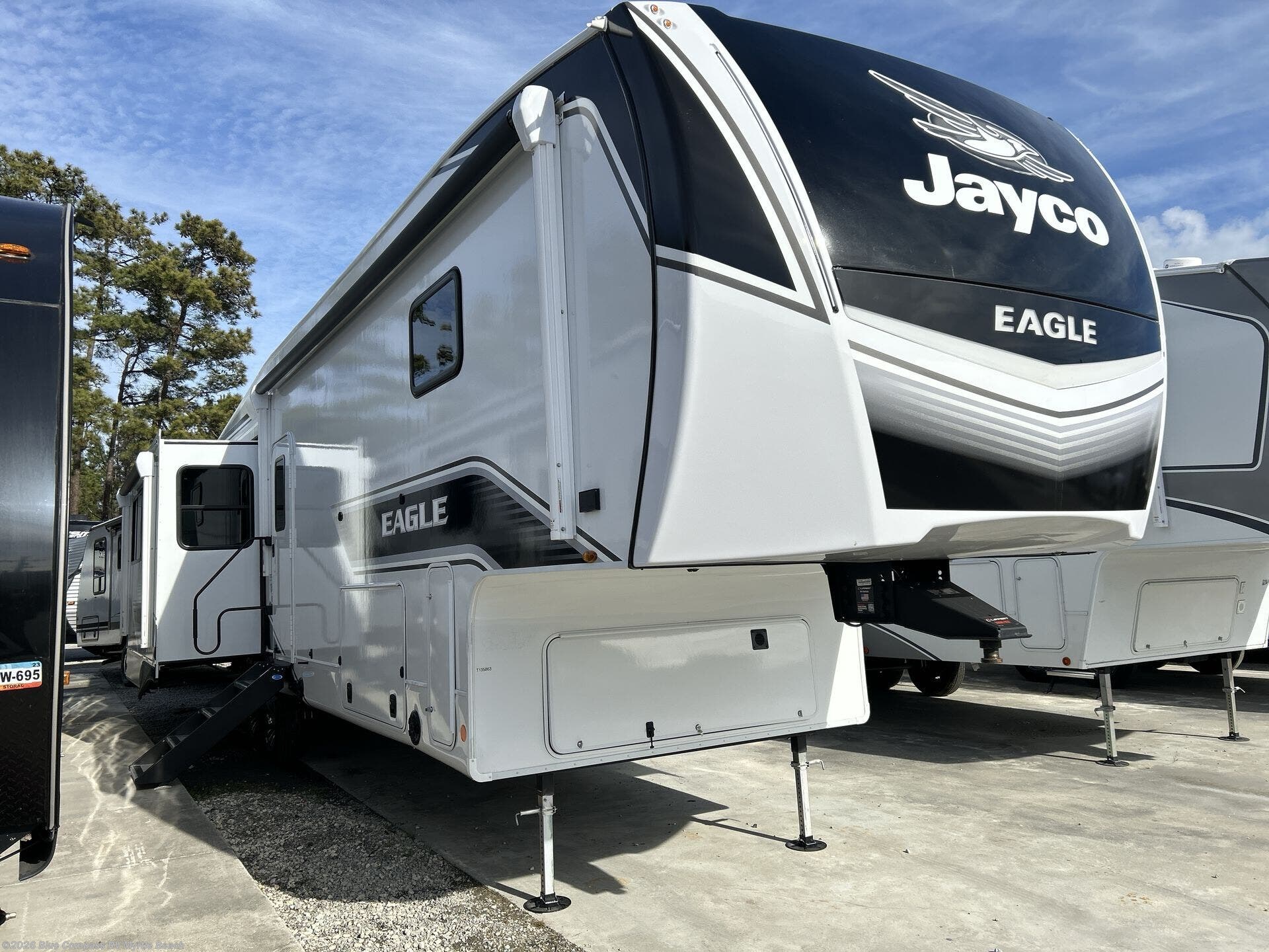 New 2026 Jayco Eagle 335LSTS available in Myrtle Beach, South Carolina