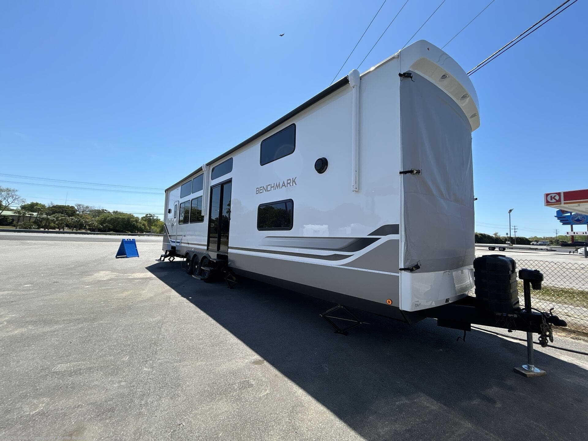 New 2026 Alliance RV Benchmark 44LFT available in Myrtle Beach, South Carolina