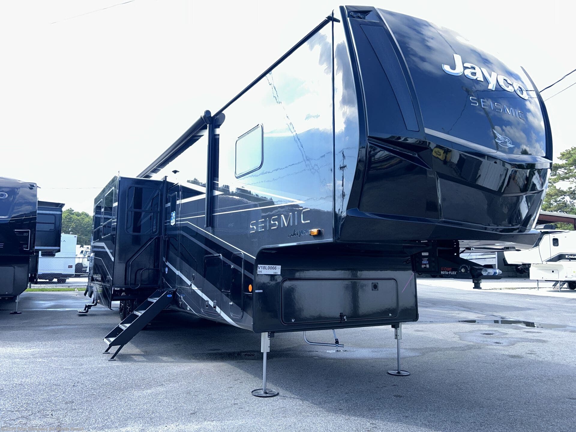 New 2027 Jayco Seismic 395 available in Myrtle Beach, South Carolina
