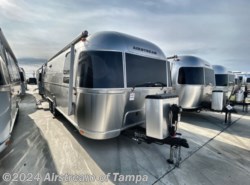 New 2025 Airstream International 27FB QUEEN available in Dover, Florida