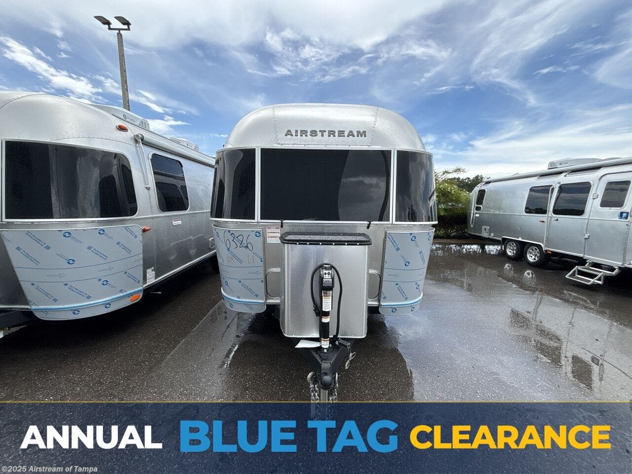 New 2025 Airstream International 23FB Twin available in Dover, Florida