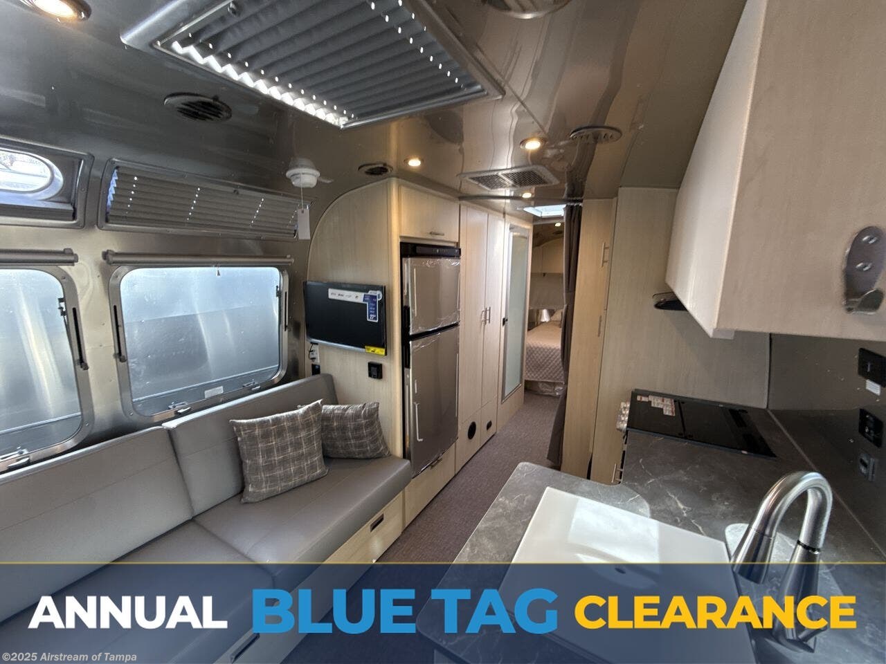 New 2025 Airstream Flying Cloud 27FB Queen available in Dover, Florida