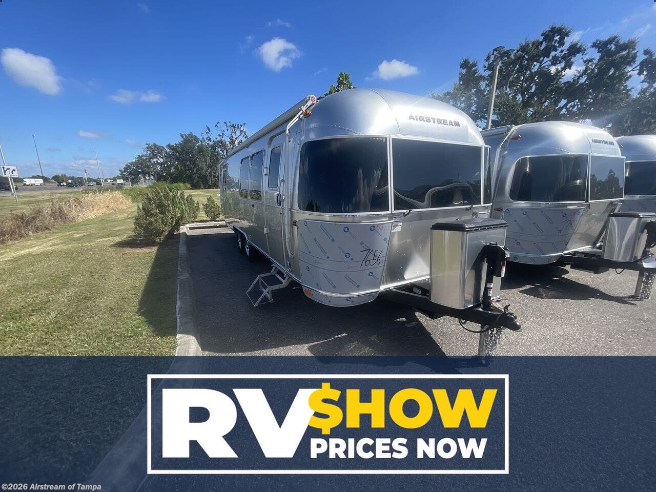 New 2026 Airstream Flying Cloud 28RB available in Dover, Florida