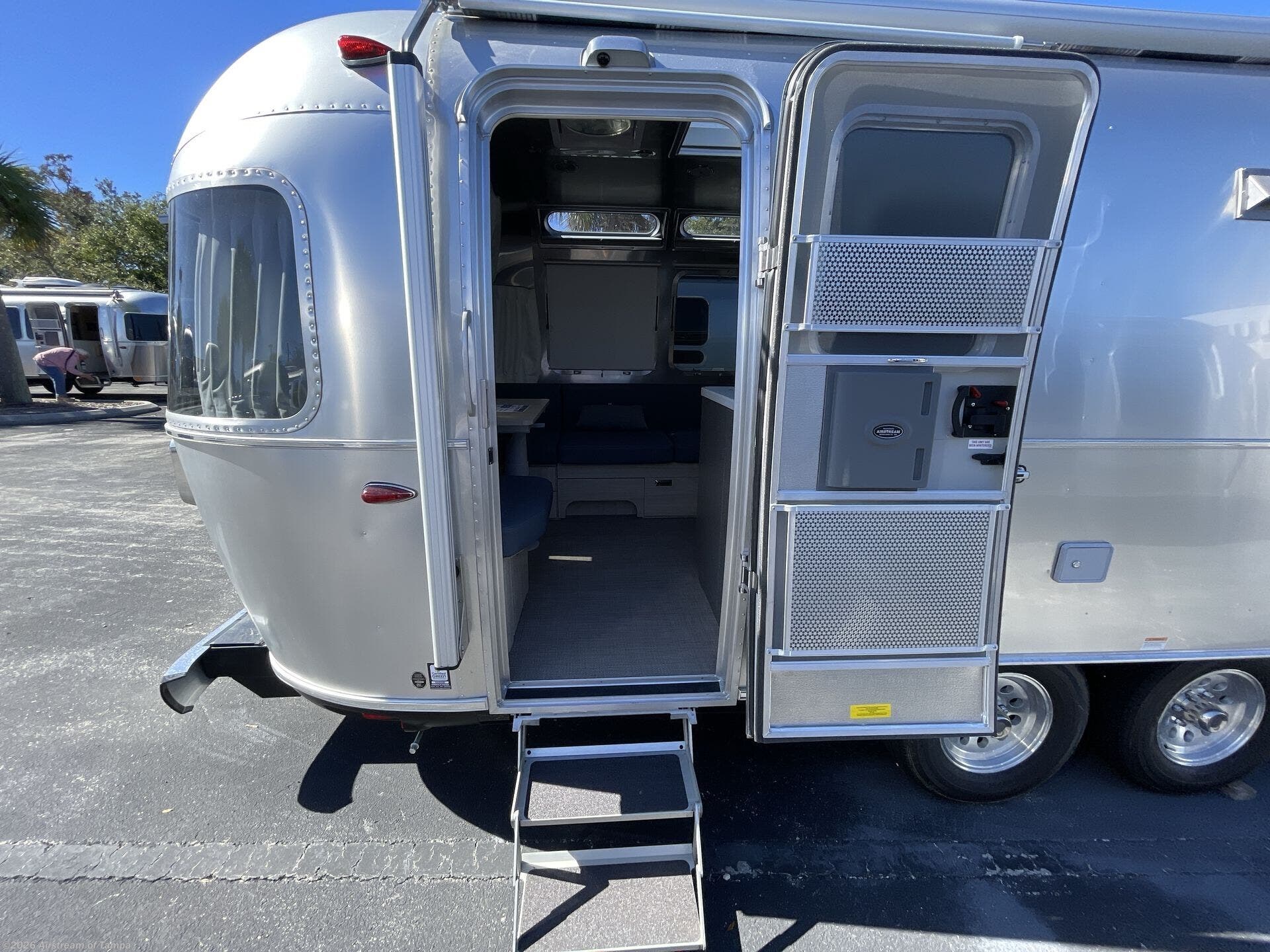 New 2026 Airstream Globetrotter 27FB Twin available in Dover, Florida