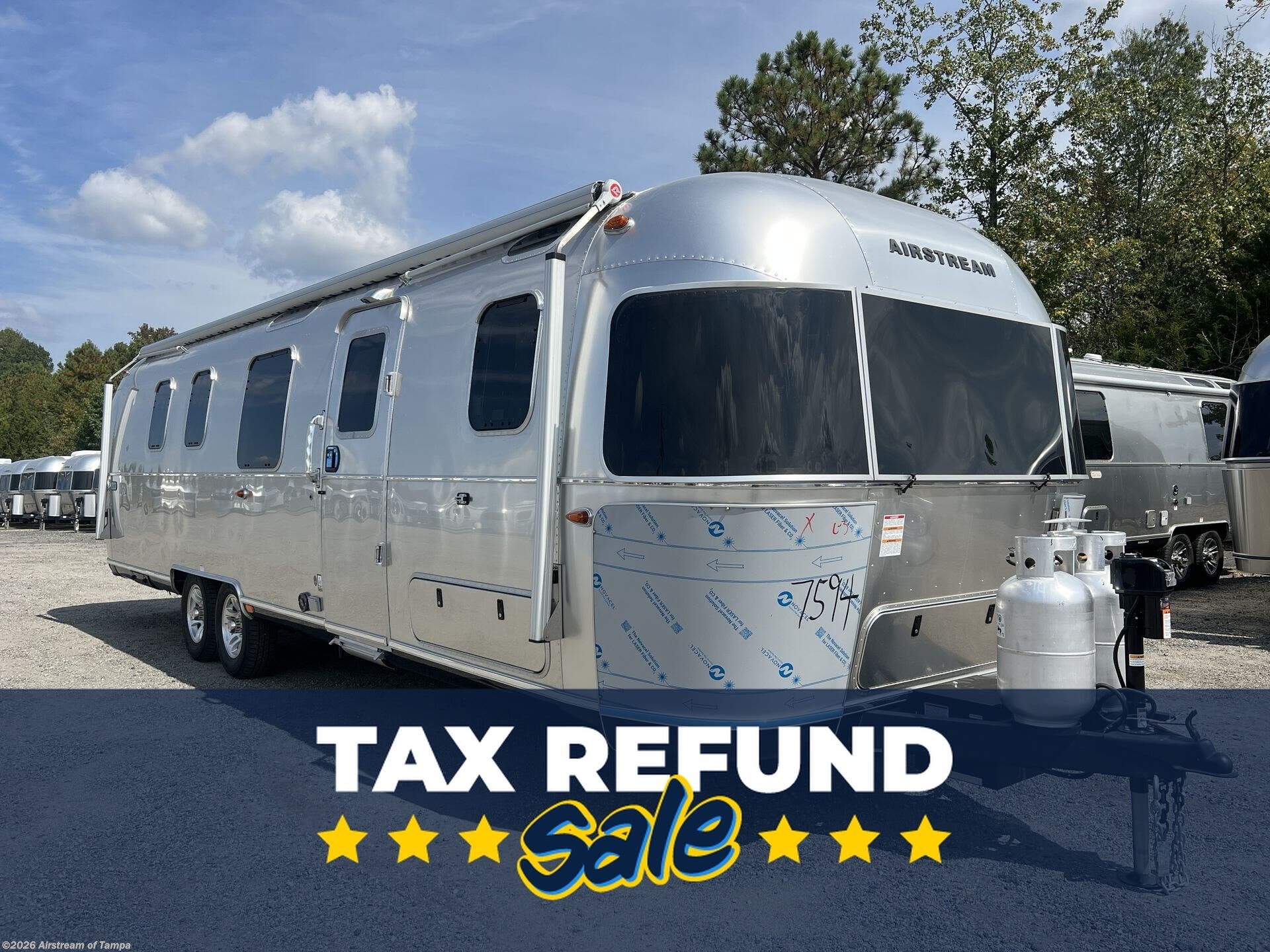New 2026 Airstream Classic 33FB Twin available in Dover, Florida