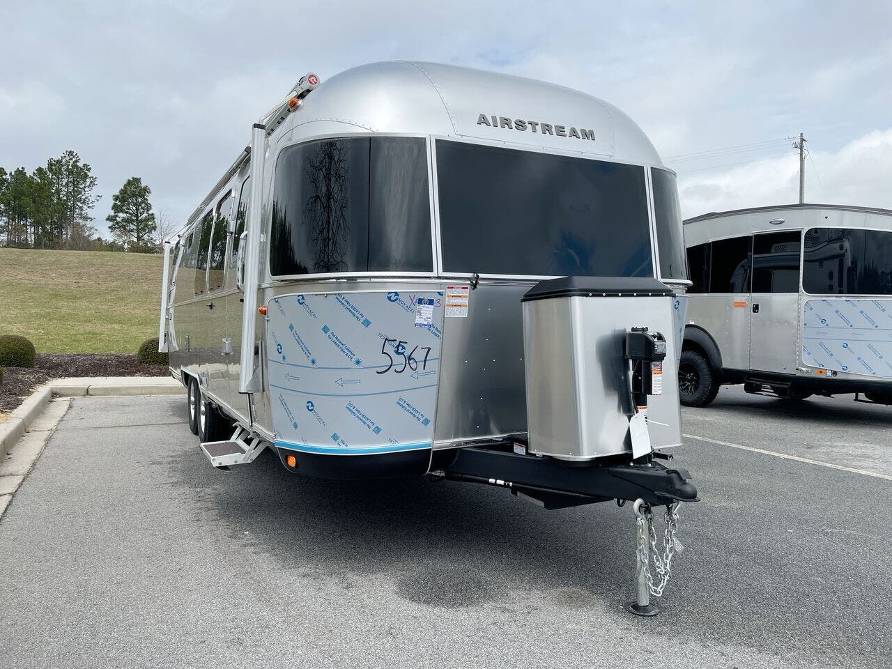 New 2027 Airstream Classic 28RB available in Dover, Florida
