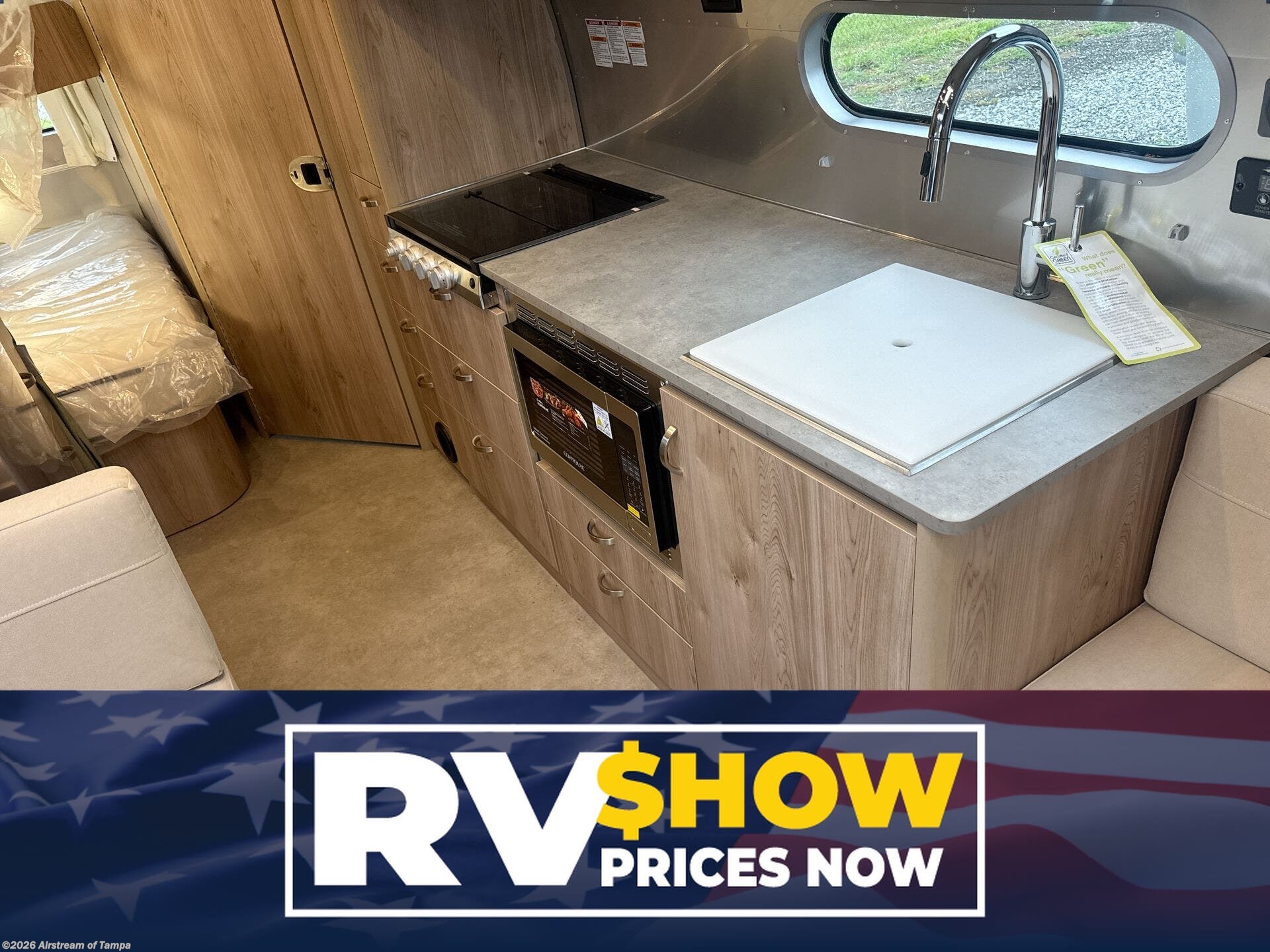 New 2026 Airstream Flying Cloud 30FB Office available in Dover, Florida