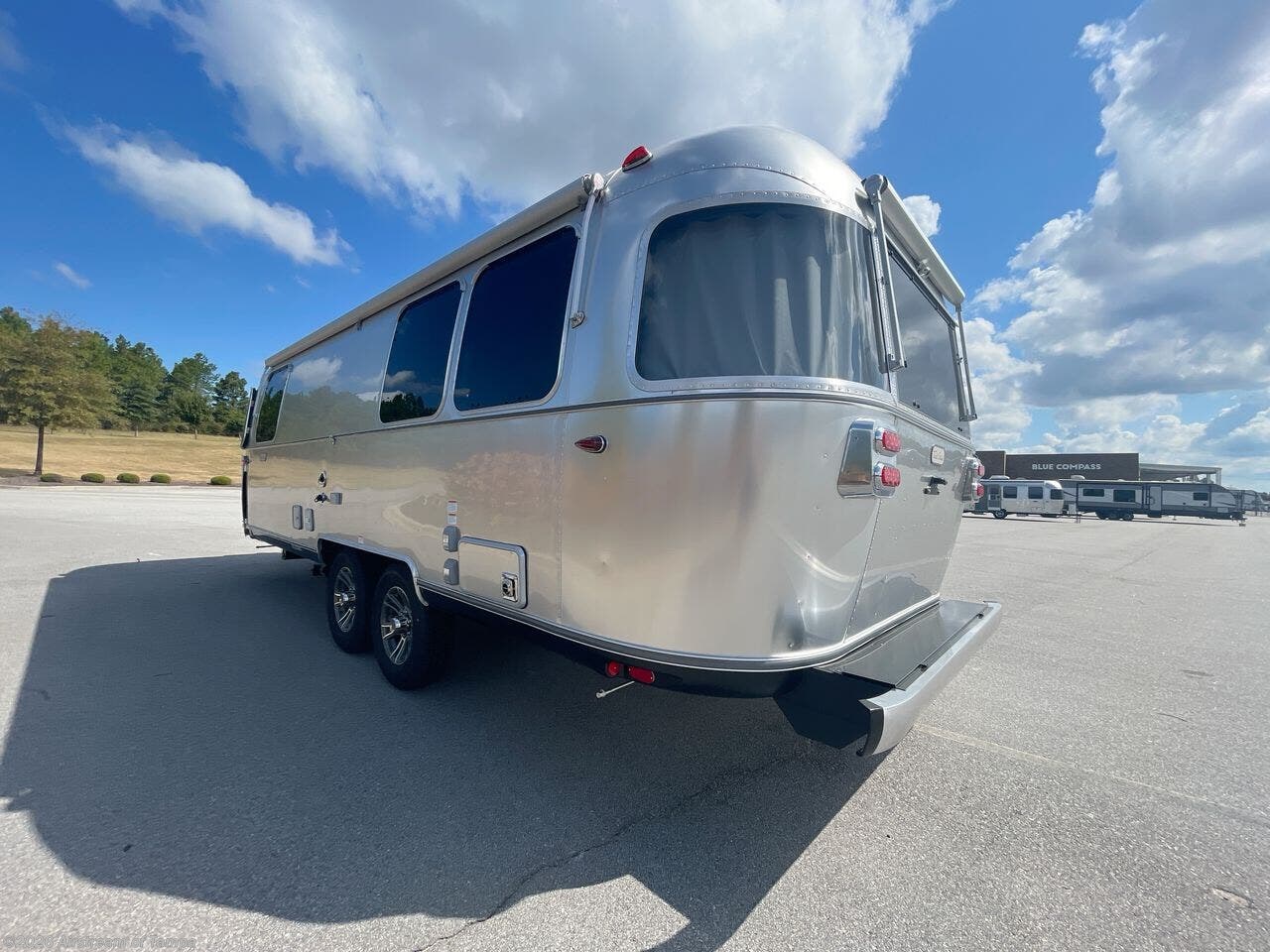 New 2026 Airstream Trade Wind 25FBQ available in Dover, Florida