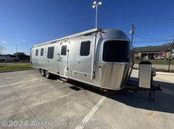 Used 2018 Airstream Classic 33FB Twin available in Buda, Texas