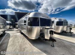 New 2024 Airstream Flying Cloud 27FB available in Buda, Texas