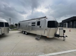 New 2025 Airstream Globetrotter 30RB Twin available in Buda, Texas