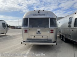 Used 2020 Airstream Flying Cloud 26RB Twin available in Buda, Texas