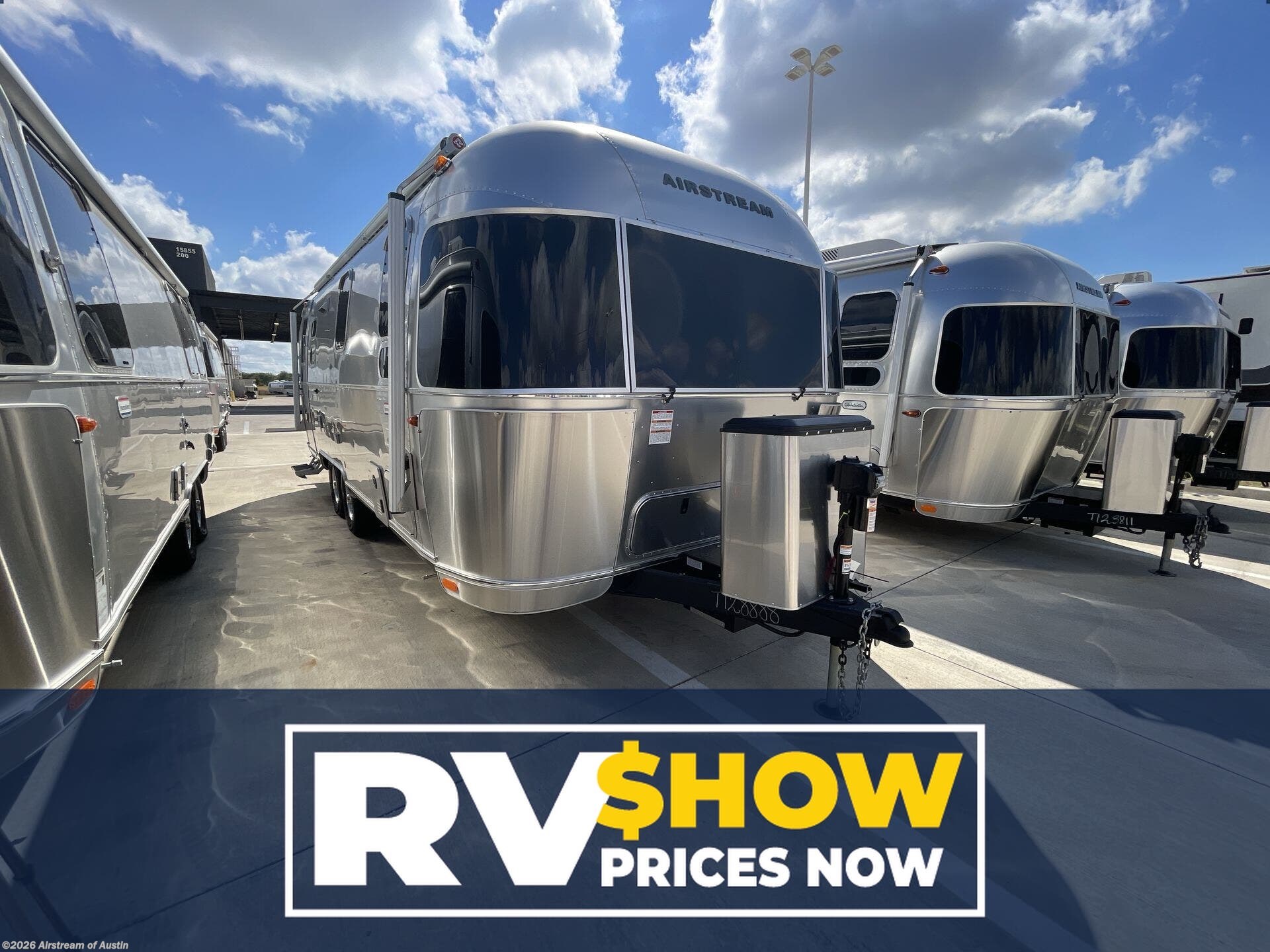 New 2026 Airstream International 25FB Twin available in Buda, Texas
