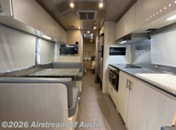 New 2026 Airstream Flying Cloud 28RB Twin available in Buda, Texas