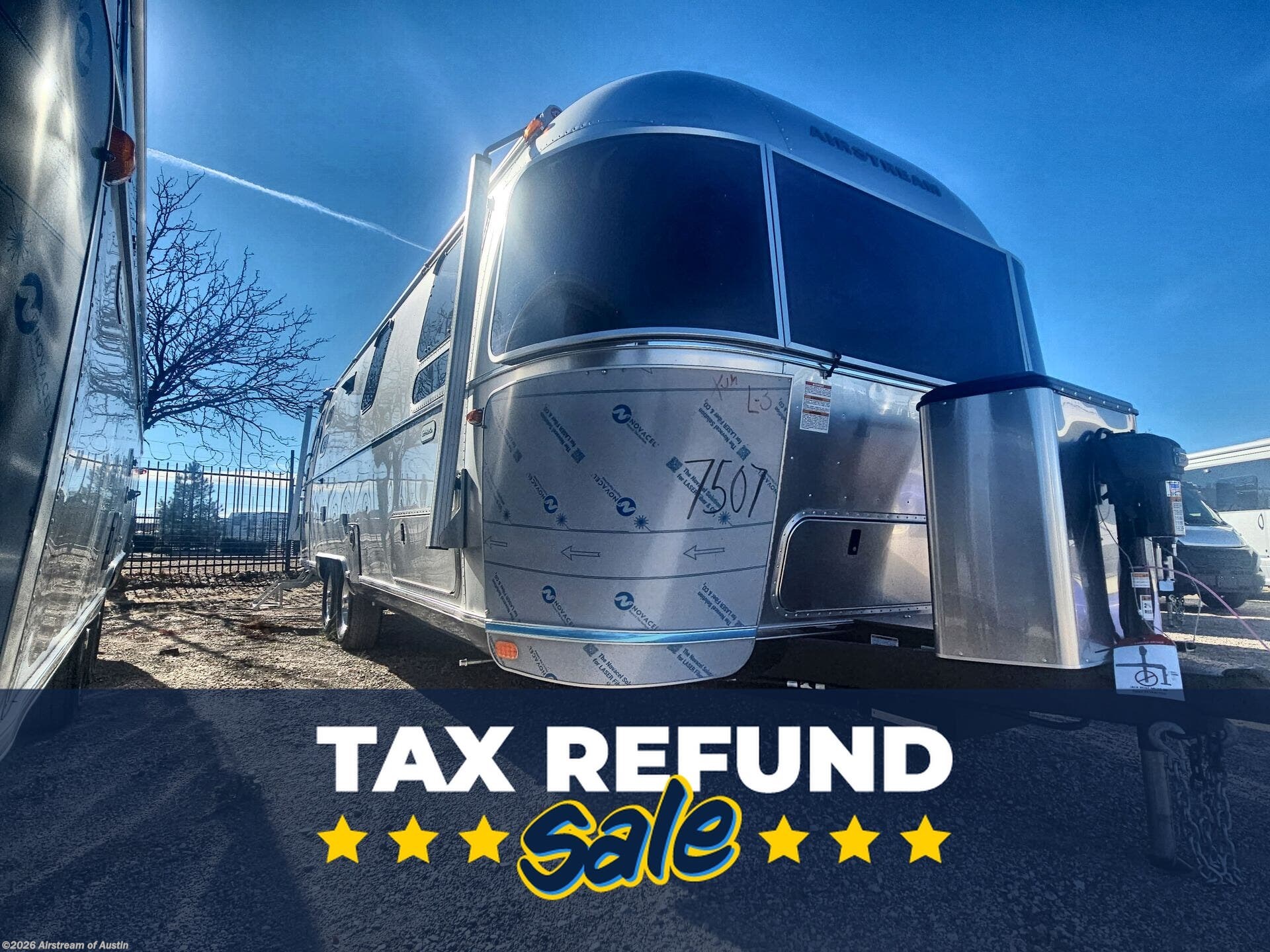 New 2026 Airstream Globetrotter 27FB Twin available in Buda, Texas