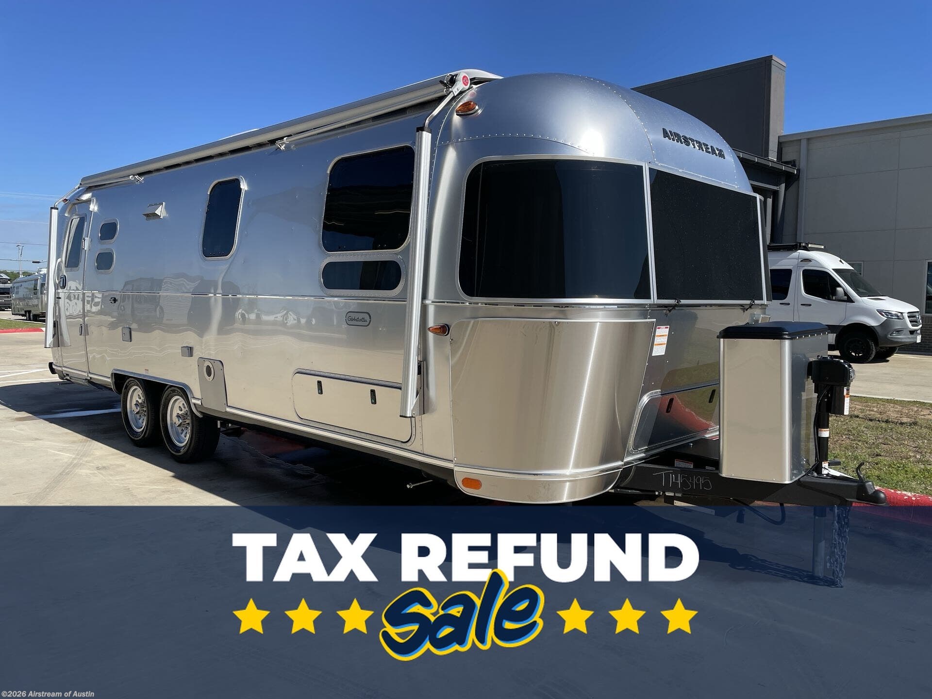 New 2026 Airstream Globetrotter 27FB Twin available in Buda, Texas